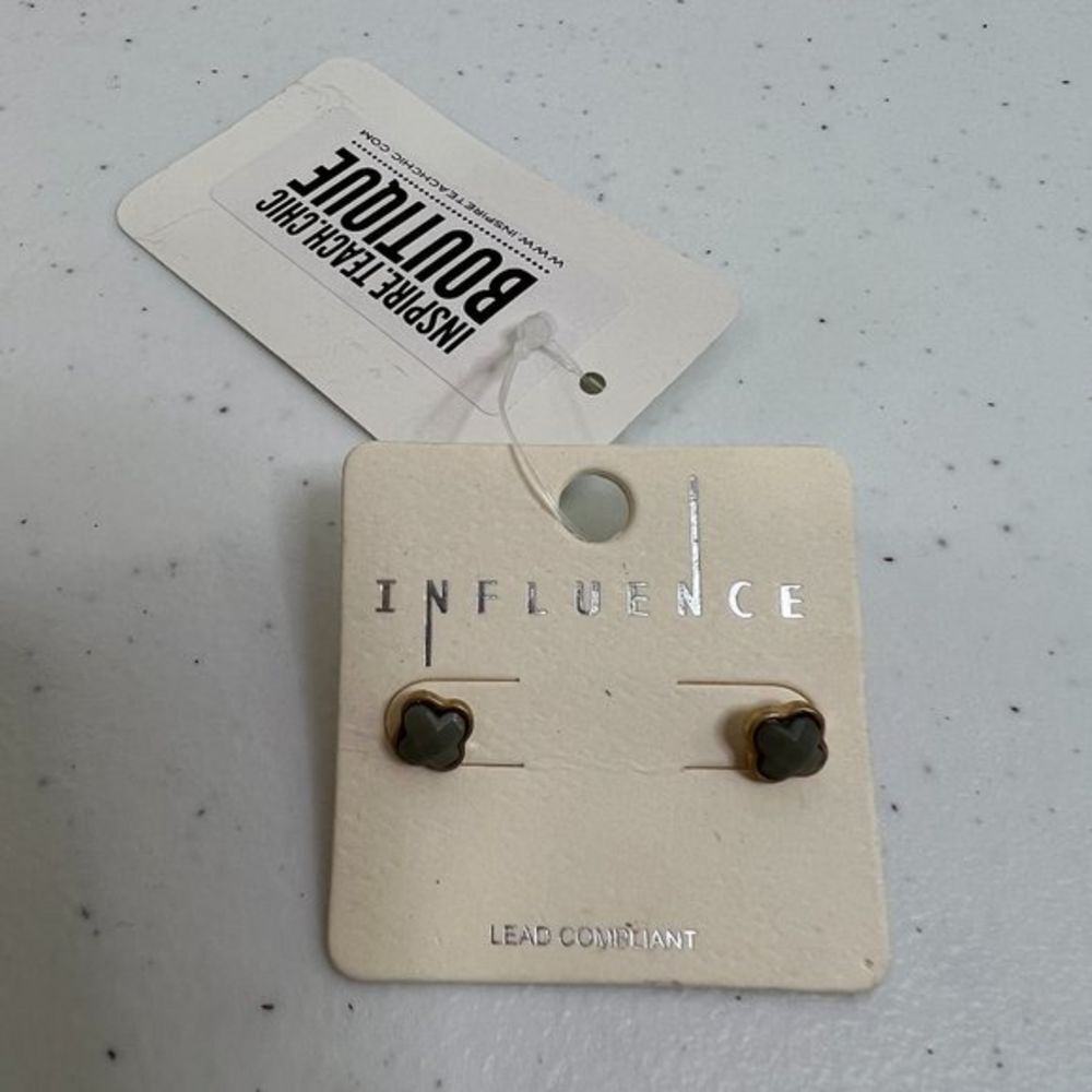 Influence Earrings Stud Gray Gold Tone Small Boho Minimalist Textured 3D‎ New